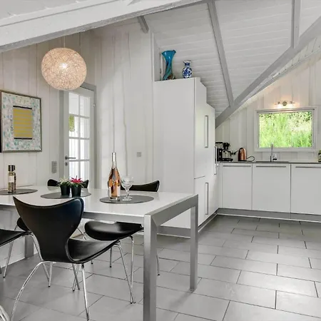 Bv375-blavand-fyrrevaenget-11 * Blåvand